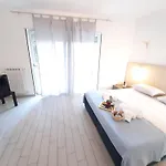 Dimore Centro Πανσιόν
