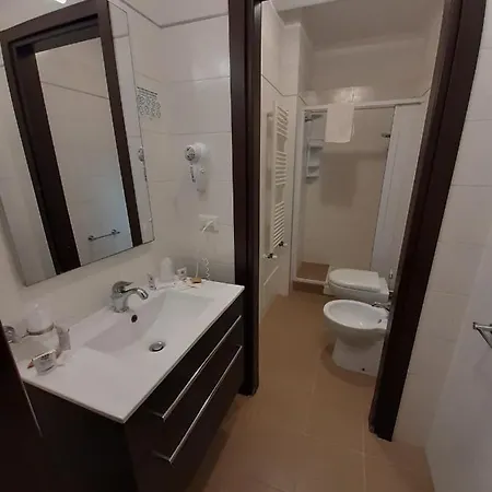 Dimore Centro Πανσιόν 4*