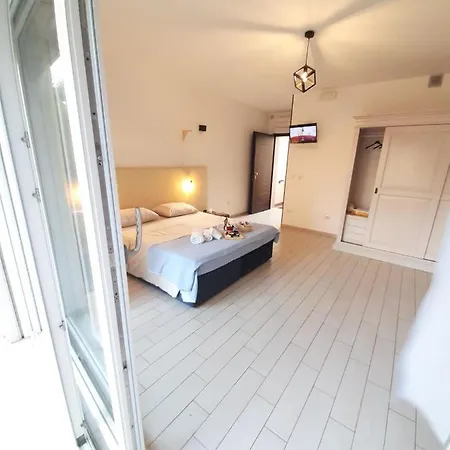 Dimore Centro Πανσιόν