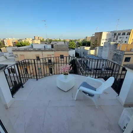 Πανσιόν Dimore Centro 4*