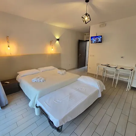 Πανσιόν Dimore Centro