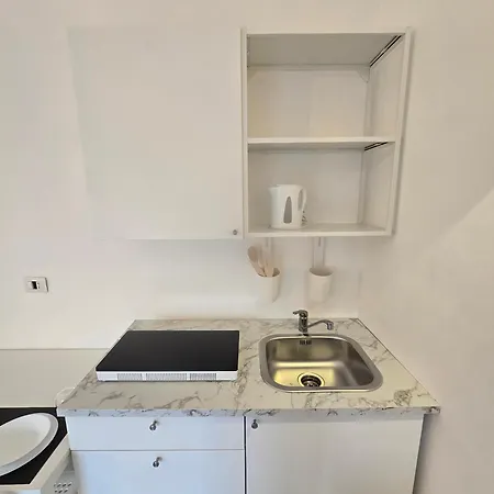 Dimore Centro בית הארחה 4*