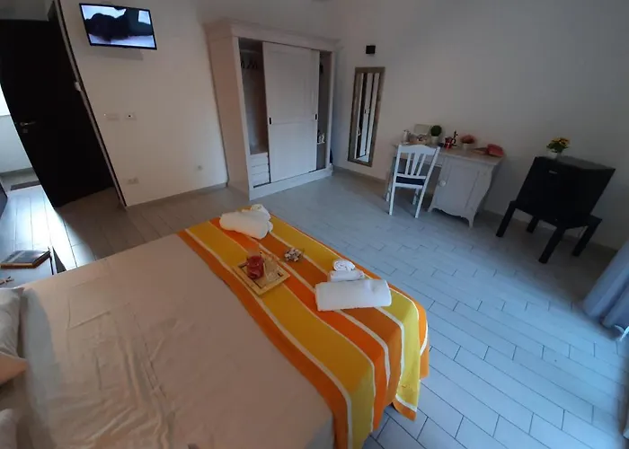 Πανσιόν Dimore Centro Λέτσε