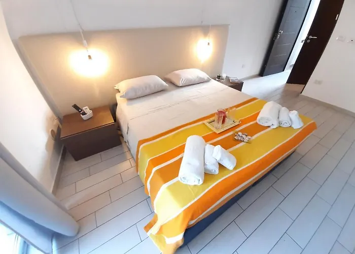 Πανσιόν Dimore Centro