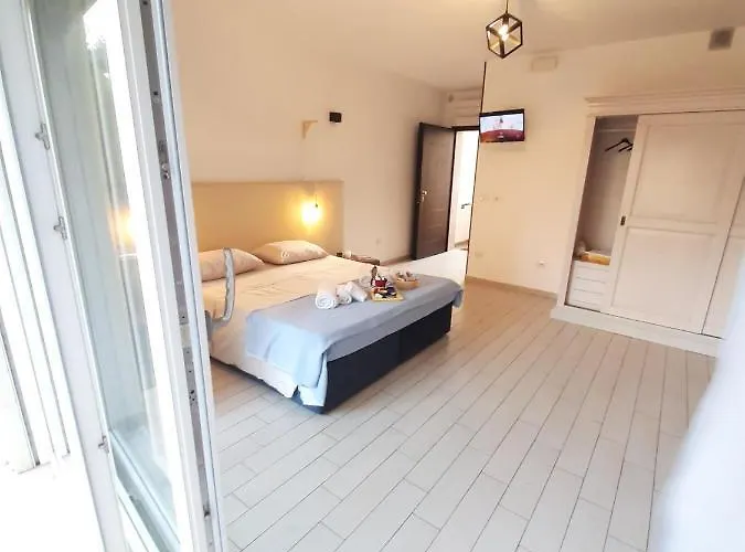 Dimore Centro Πανσιόν