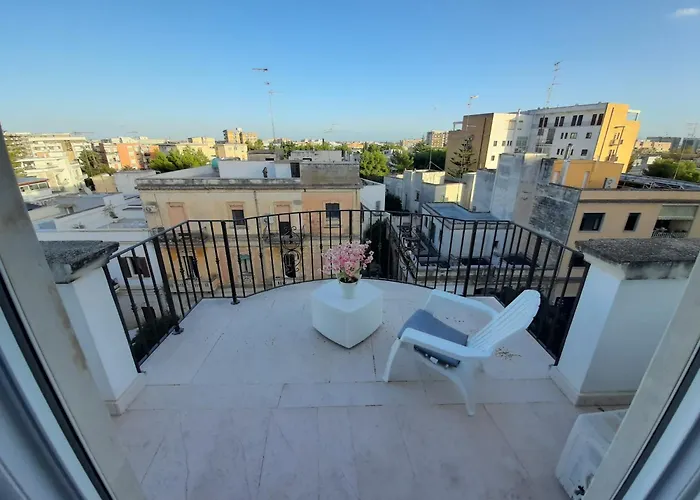 Πανσιόν Dimore Centro 4*