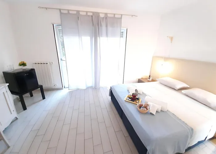 Dimore Centro Πανσιόν